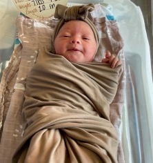 Newborn photo of Harper Josephine 