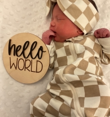 Newborn Photo of Indie Raye 