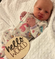 Newborn Photo of Raelynn Marie 
