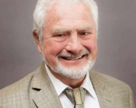 Headshot of Dr. Mark Meyers