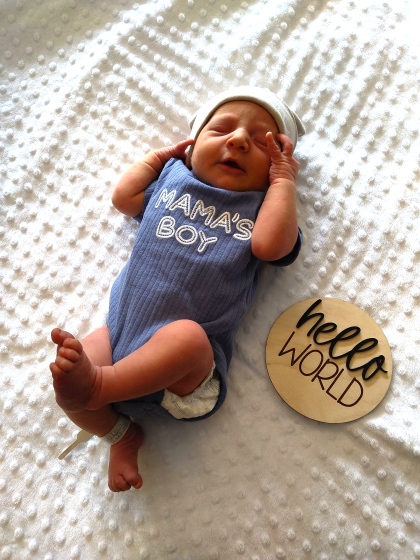 Newborn Photo of Liam Mikael 