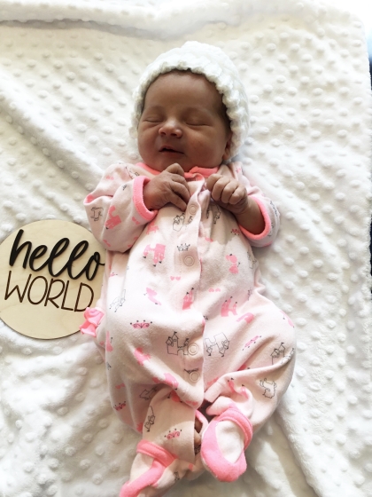 Newborn picture of Macie Kay